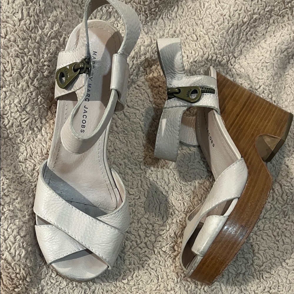 Marc Jacobs White Leather Wedges size 39.5 cream zipper ankle
